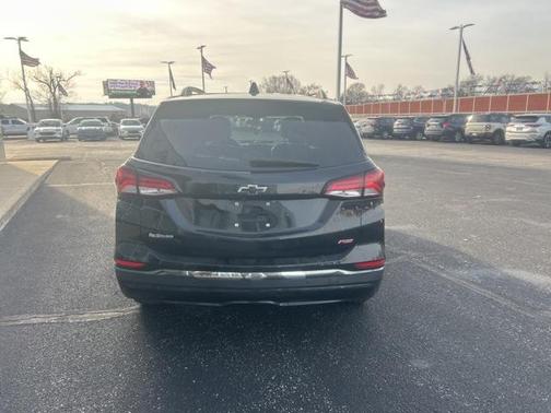 2022 Chevrolet Equinox FWD RS