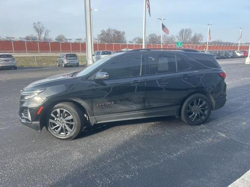 2022 Chevrolet Equinox FWD RS
