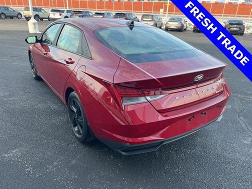 2023 Hyundai ELANTRA HEV Blue