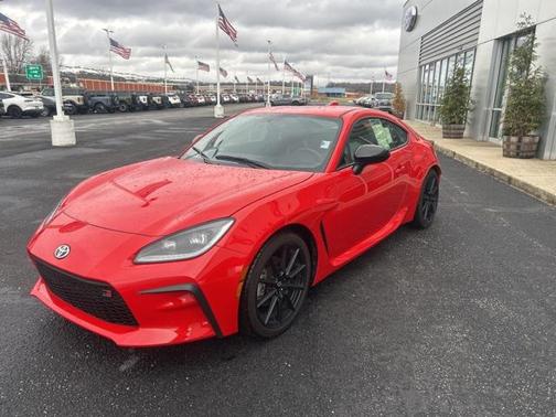 2024 Toyota GR86 Premium