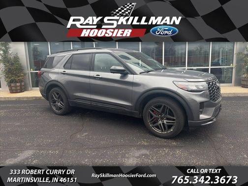 CARBONIZED GRAY METALLIC 2025 Ford Explorer ST-Line