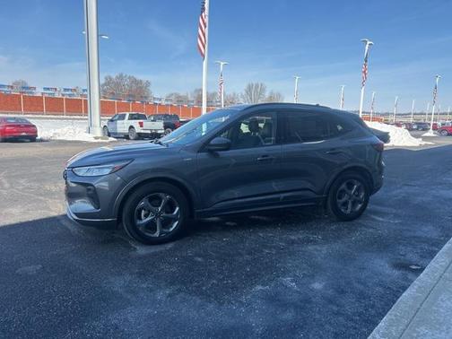 2023 Ford Escape ST-Line