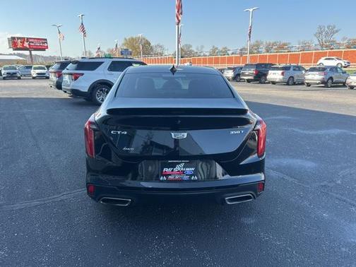 2022 Cadillac CT4 Luxury