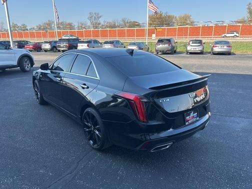 2022 Cadillac CT4 Luxury