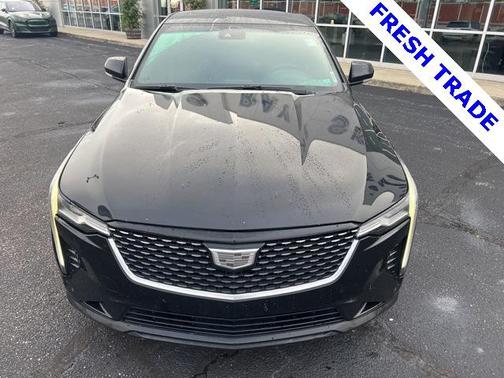 2022 Cadillac CT4 Luxury