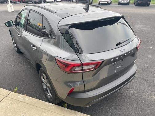 2026 Ford Escape ST-Line Select