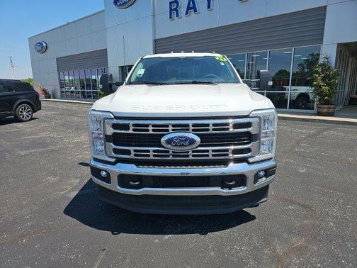 OXFORD WHITE 2025 Ford F-350 XLT
