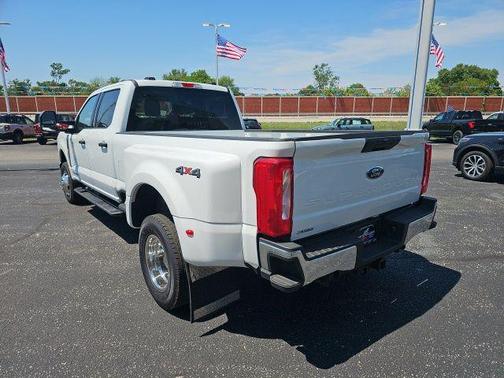 OXFORD WHITE 2025 Ford F-350 XLT