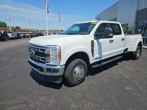 OXFORD WHITE 2025 Ford F-350 XLT