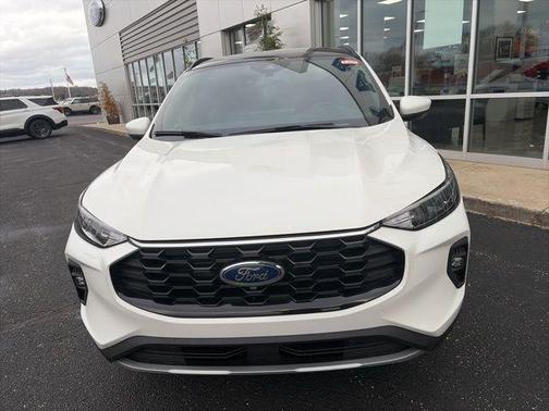 2026 Ford Escape ST-Line Select