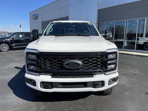 2025 Ford F-350 Lariat