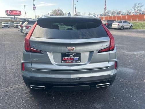 2025 Cadillac XT4 Premium Luxury