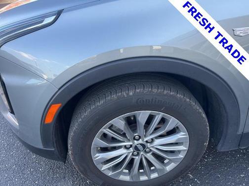 2025 Cadillac XT4 Premium Luxury