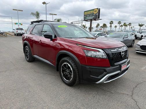 2023 Nissan Pathfinder Rock Creek 4WD