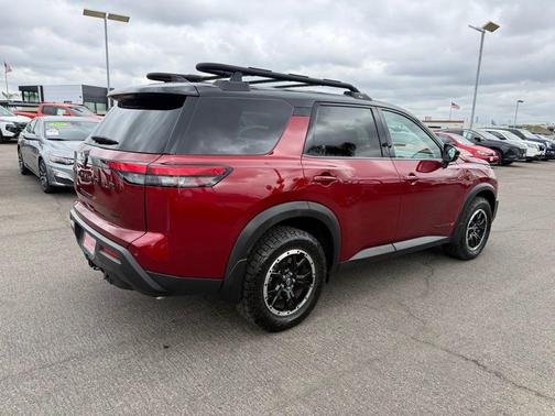 2023 Nissan Pathfinder Rock Creek 4WD