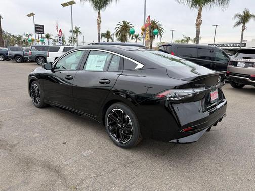 Super Black 2026 Nissan Sentra SR