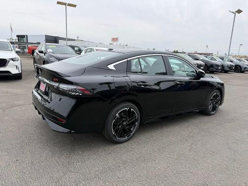 Super Black 2026 Nissan Sentra SR