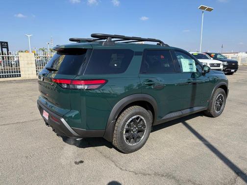 2025 Nissan Pathfinder Rock Creek 4WD