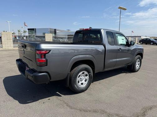 2025 Nissan Frontier S