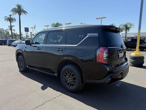 2025 Nissan Armada SV 2WD