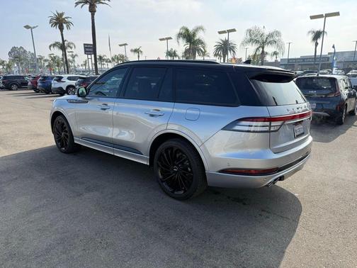 2023 Lincoln Aviator Black Label AWD