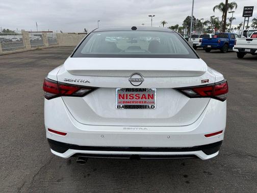 2025 Nissan Sentra SR