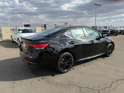 2025 Nissan Sentra SR