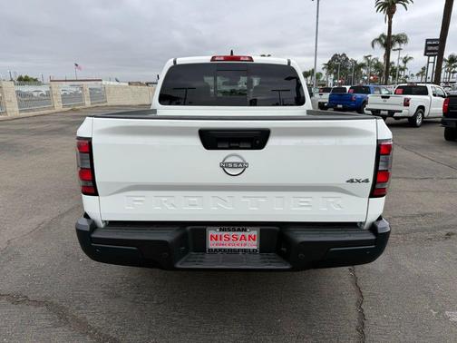 2026 Nissan Frontier S