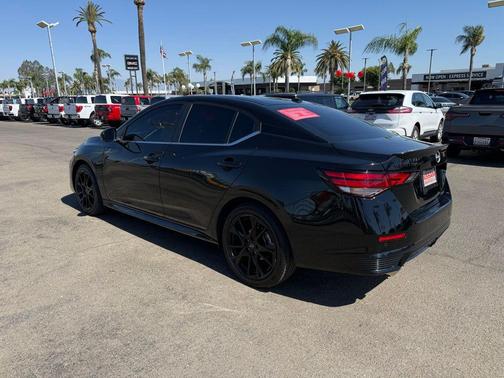 Super Black 2025 Nissan Sentra SR
