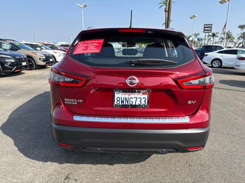 2021 Nissan Rogue Sport SV