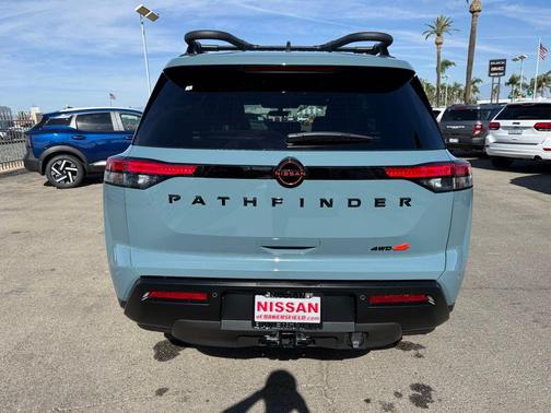 Teal 2026 Nissan Pathfinder Rock Creek