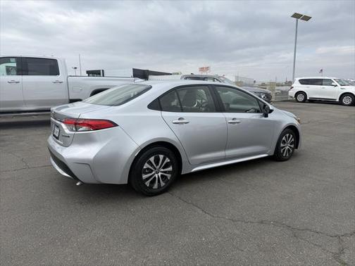 2022 Toyota Corolla Hybrid LE