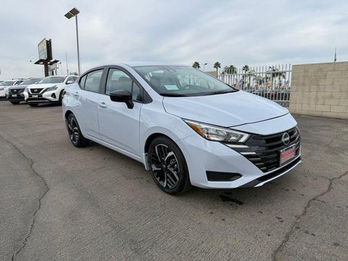 2025 Nissan Versa 1.6 S