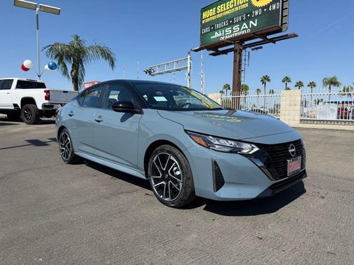 2025 Nissan Sentra SR