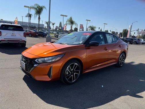 2025 Nissan Sentra SR