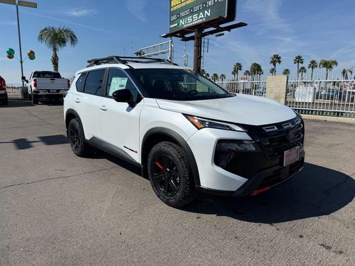 White Pearl 2026 Nissan Rogue Rock Creek