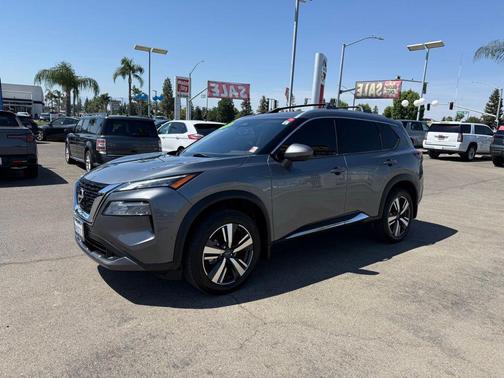 Gun Metallic 2023 Nissan Rogue SL
