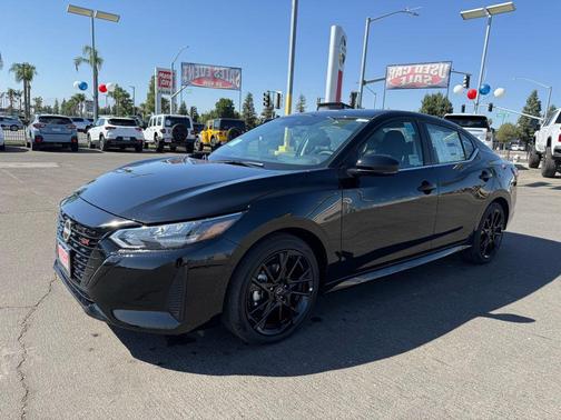 2025 Nissan Sentra SR