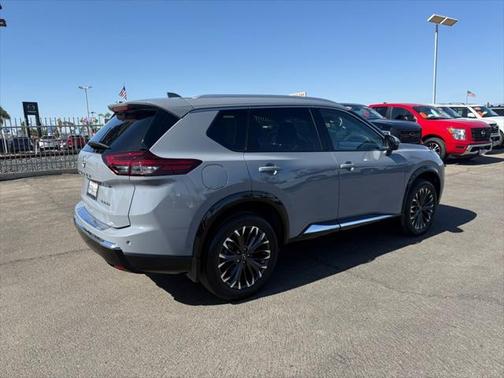 2024 Nissan Rogue Platinum