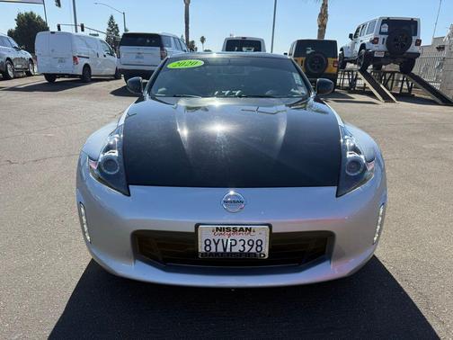 2020 Nissan 370Z Sport