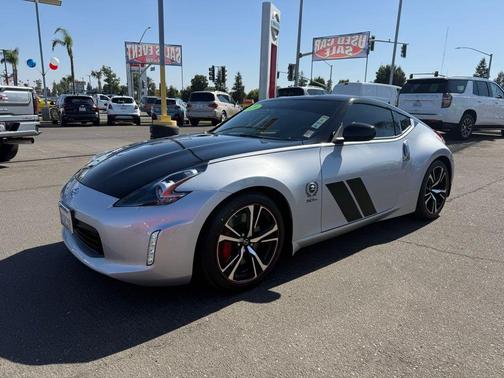 2020 Nissan 370Z Sport