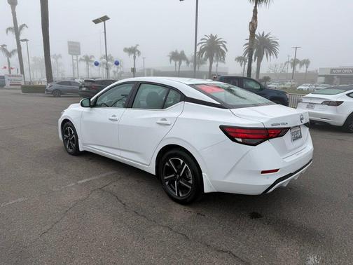 2025 Nissan Sentra SV