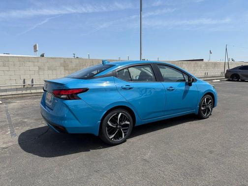 2025 Nissan Versa 1.6 S