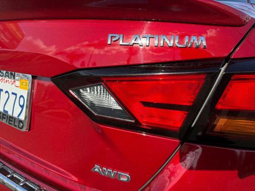 2021 Nissan Altima Platinum Intelligent AWD
