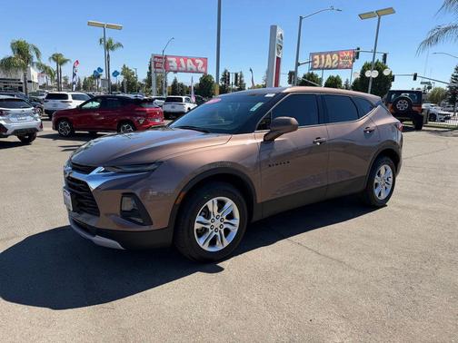 Oakwood Metallic 2019 Chevrolet Blazer 2LT