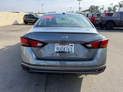 2025 Nissan Altima S FWD