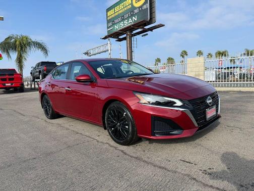 2025 Nissan Altima 2.5 SV