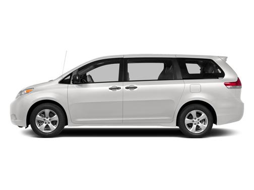 Super White 2014 Toyota Sienna LE