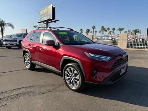 2024 Toyota RAV4 XLE Premium