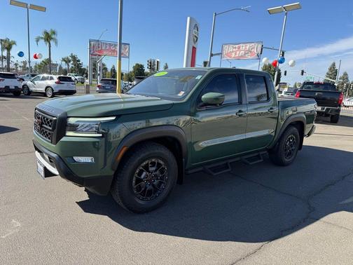 2023 Nissan Frontier PRO-X
